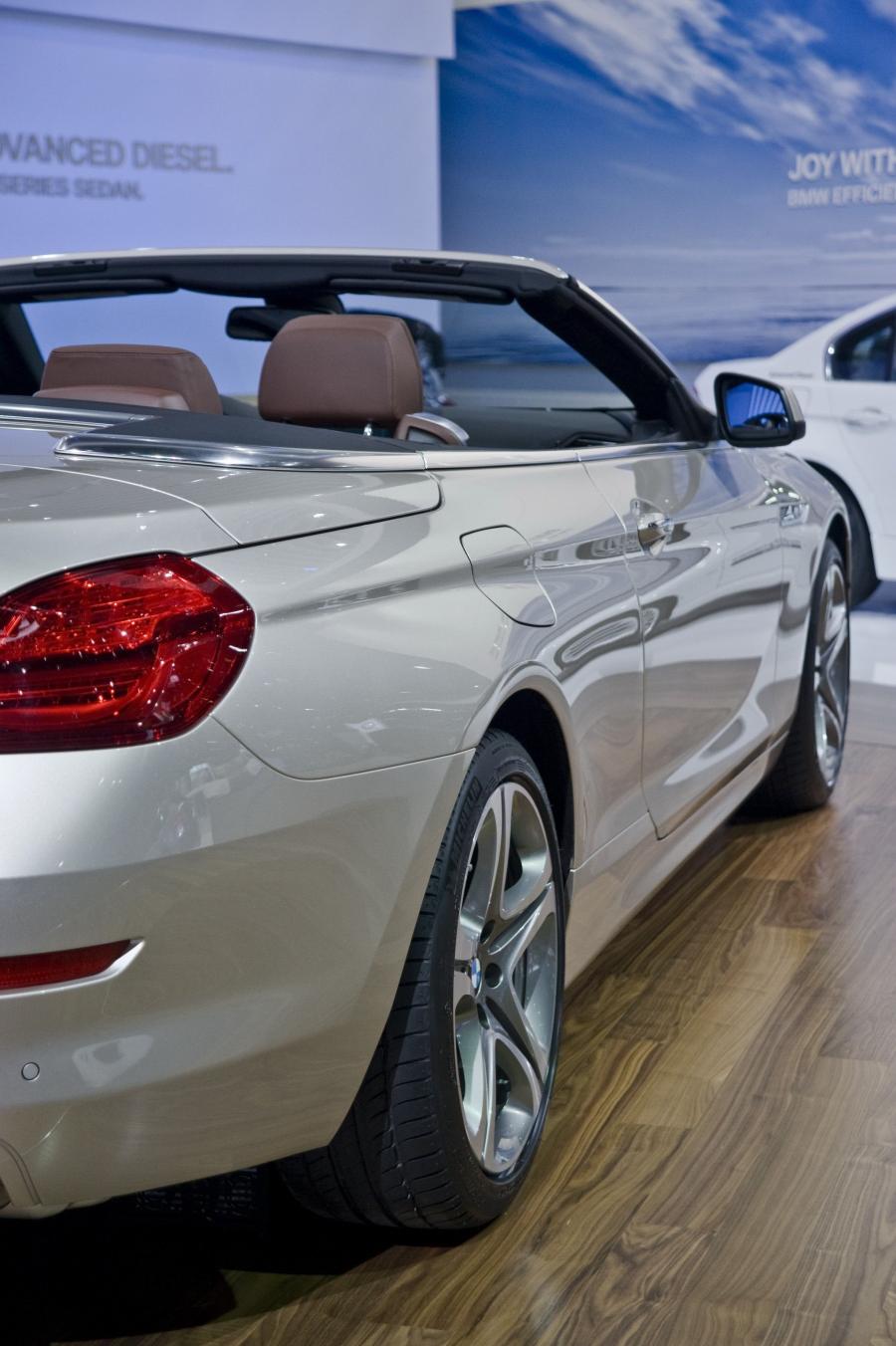  BMW 6-Series Convertible 2011 года  (фото 317 из 320)